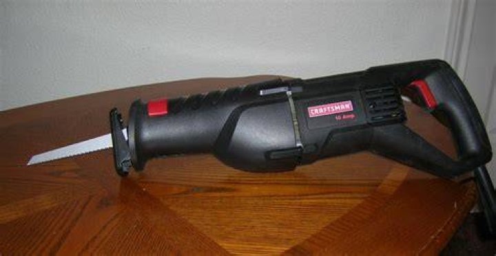 Whats a sabre saw?