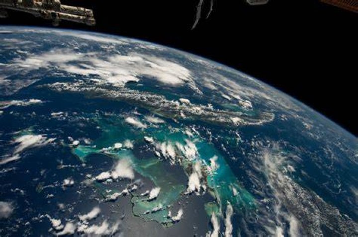 Would water evaporate in space?